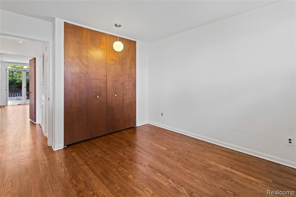 1512 Chateaufort Place, Detroit, MI 48207 — Photo 15