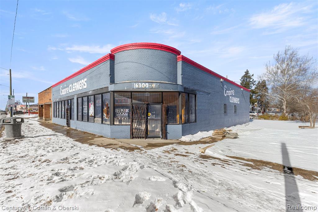 16300 W 7 Mile Road