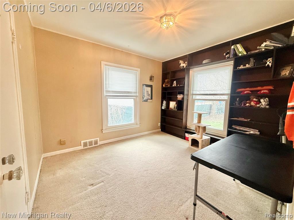 1224 W Bristol Road, Flint, MI 48507 — Photo 13