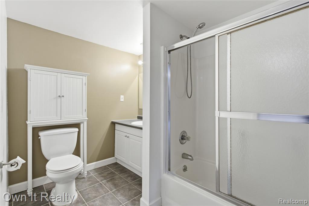 631 Tyler Lane, Canton, MI 48188 — Photo 19