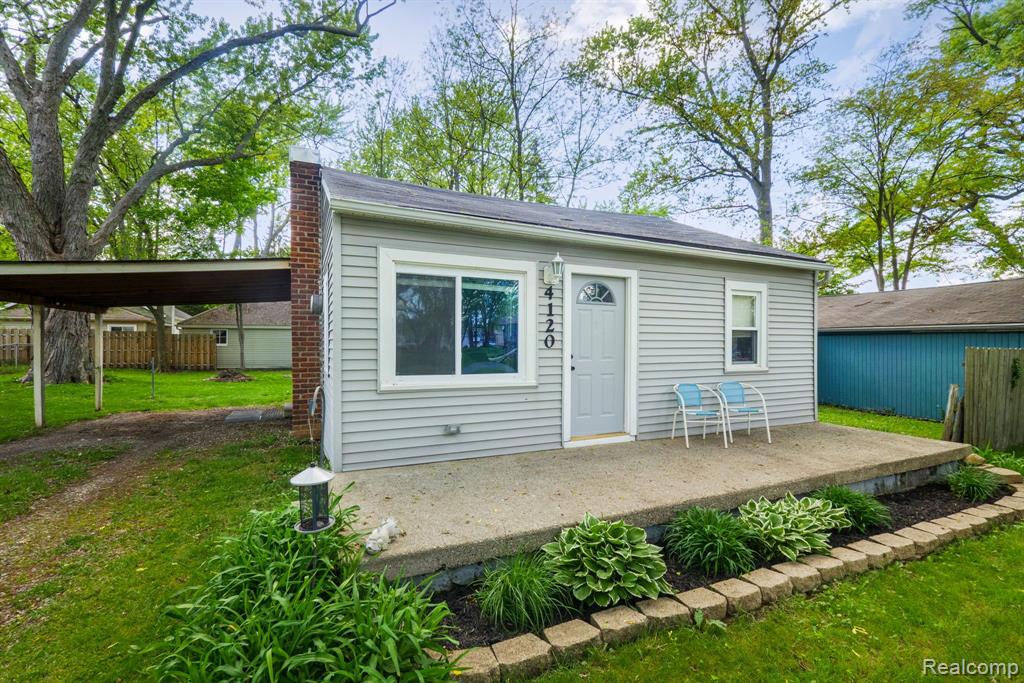 4120 Bunker Avenue, West Bloomfield, MI 48323 — Photo 4