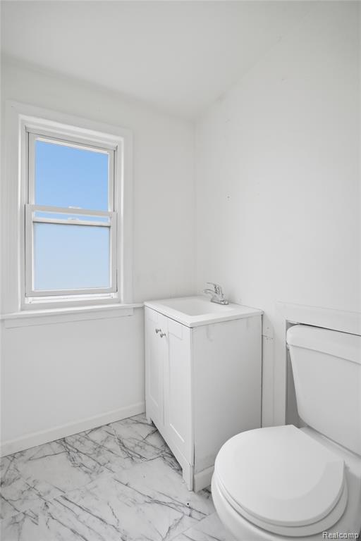7268 Chalmers Avenue, Warren, MI 48091 — Photo 9