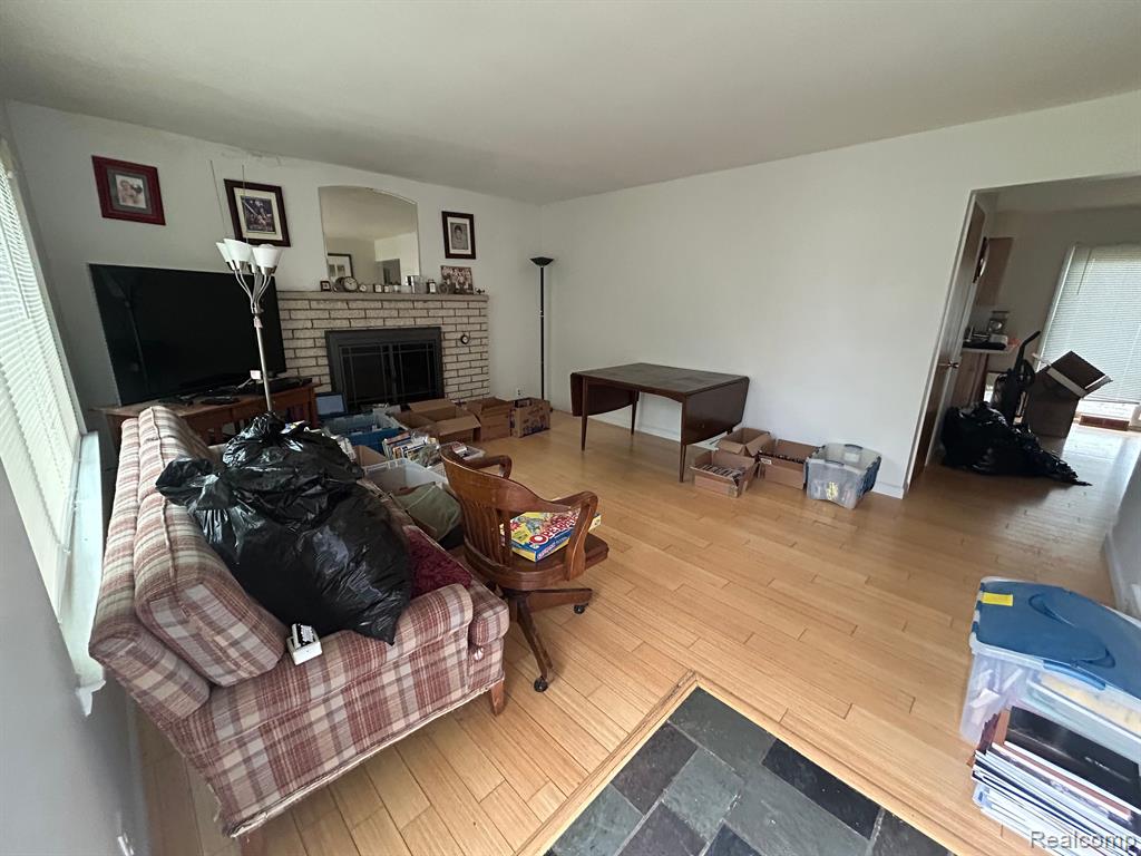 580 COLEBROOK Drive, Troy, MI 48083 — Photo 5