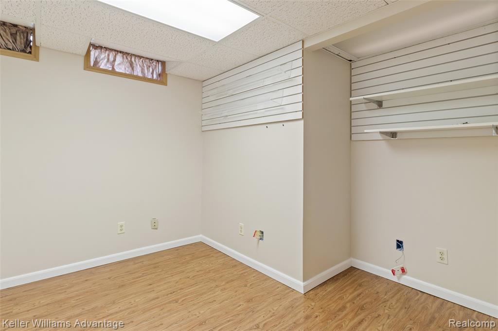 5671 Caren Drive, Ypsilanti, MI 48197 — Photo 27