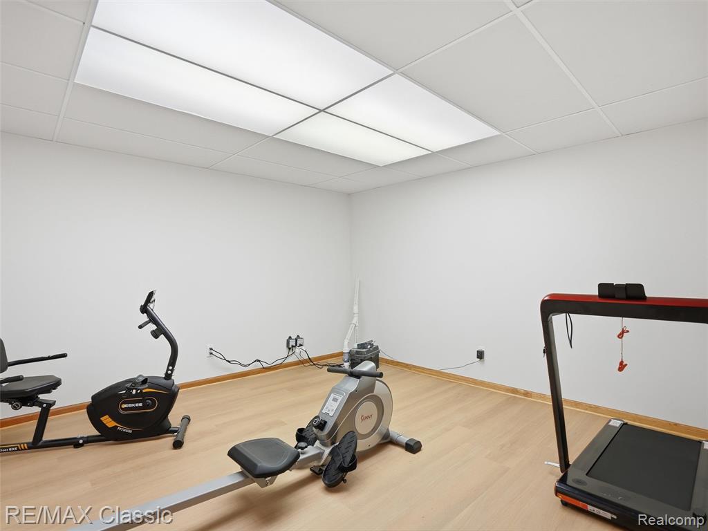 9116 Tecumseh Avenue, Redford, MI 48239 — Photo 27