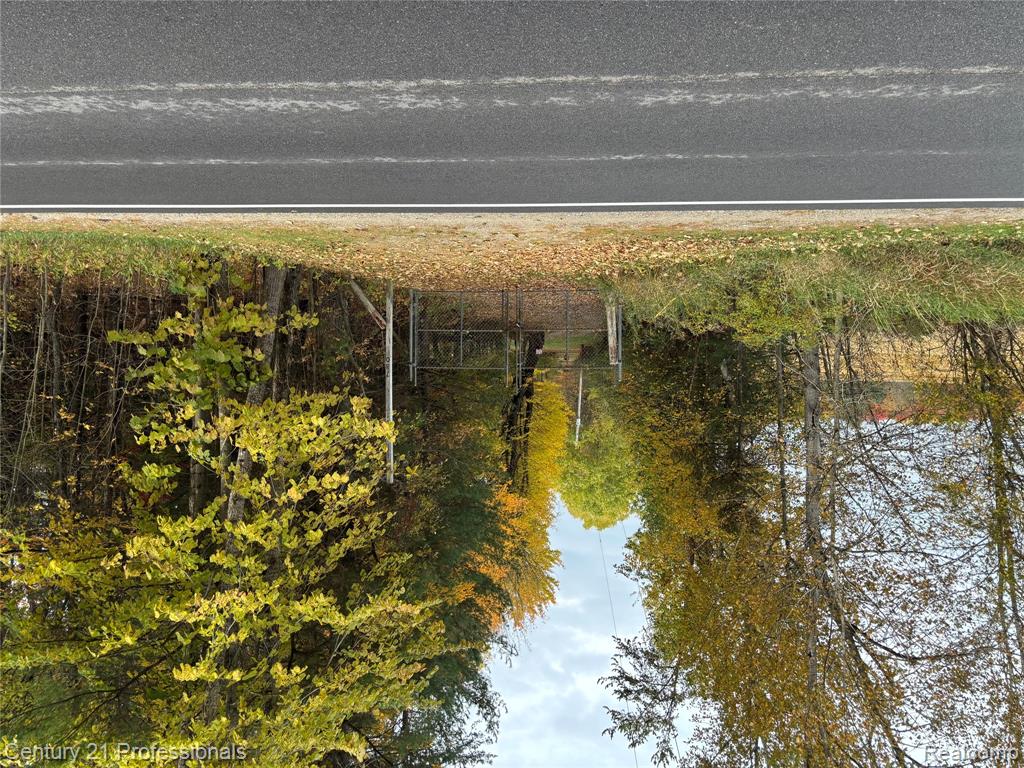 View of Property entrance with Gate