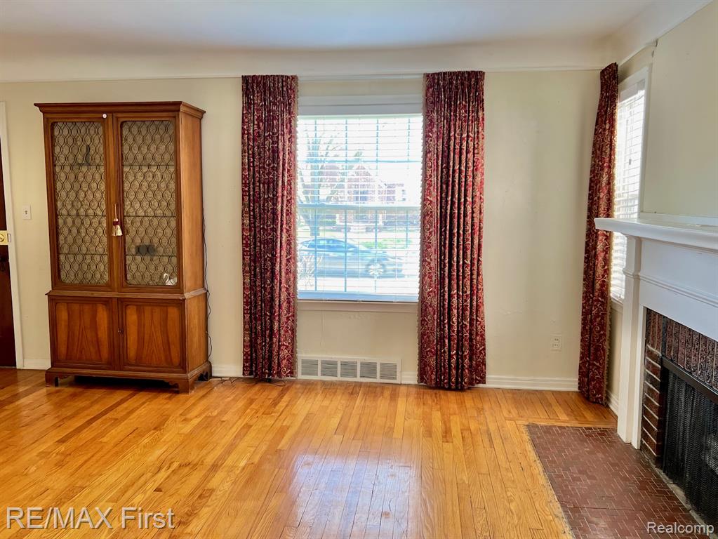 1618 Anita Avenue, Grosse Pointe Woods, MI 48236 — Photo 5
