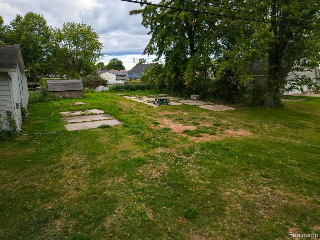 7320 Jochar Road, Algonac, MI 48001 — Photo 8