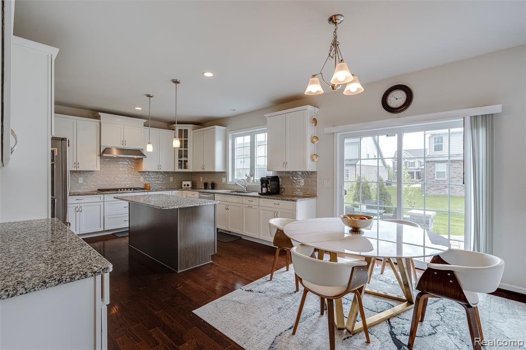 51011 Rockingham Drive, Canton, MI 48188 — Photo 17