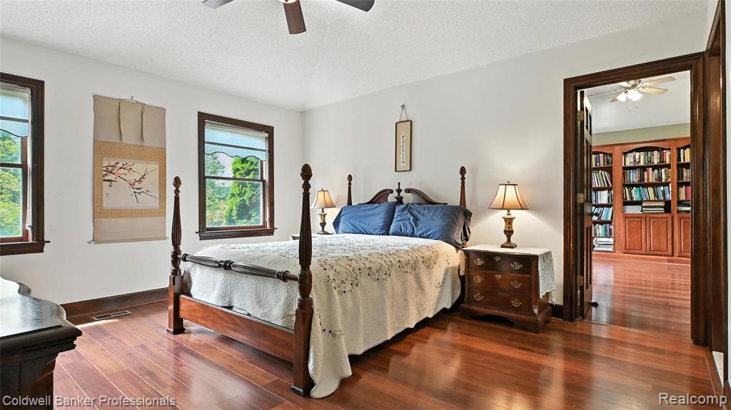 3482 Oak Park Drive, Saline, MI 48176 — Photo 27
