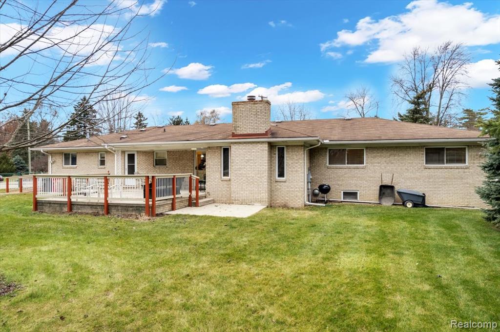 44680 Elizabeth Road, Clinton Twp, MI 48036 — Photo 25