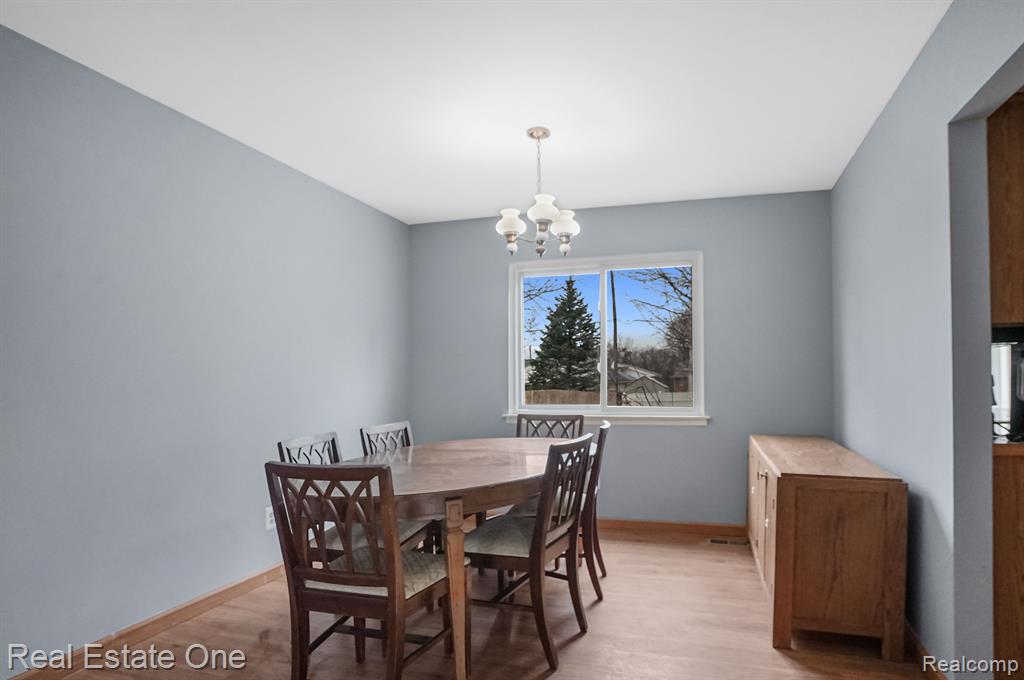 5132 WISHING WELL Drive, Grand Blanc, MI 48439 — Photo 4