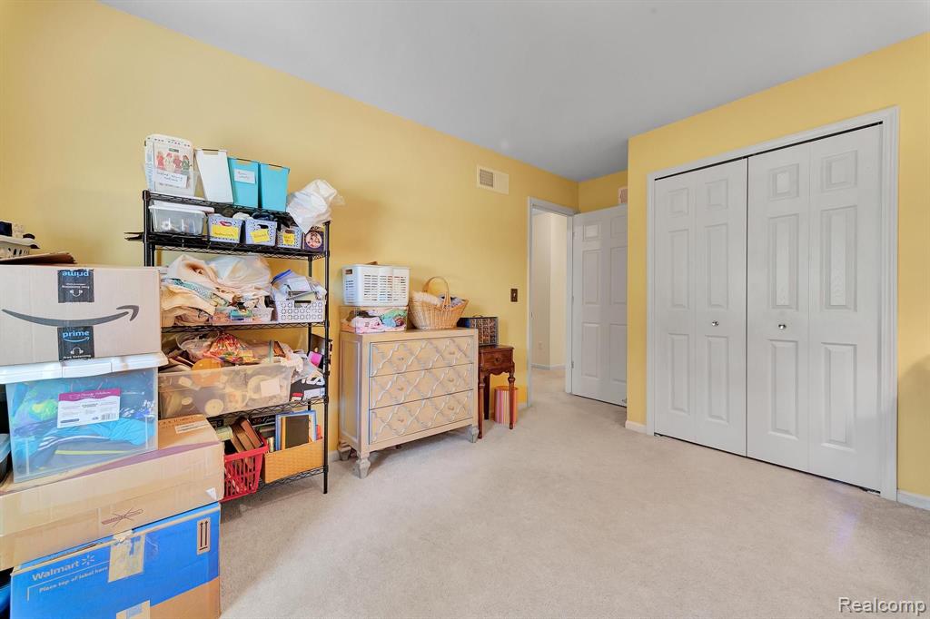 573 NAKOMIS Trail, Lake Orion, MI 48362 — Photo 43