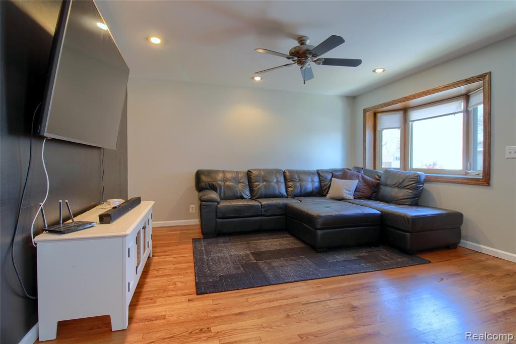7427 Arcola Street, Westland, MI — Photo 6