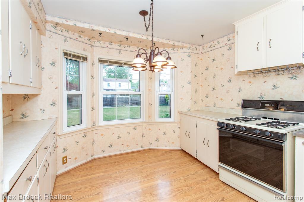 1852 Edgewood Boulevard, Berkley, MI 48072 — Photo 18