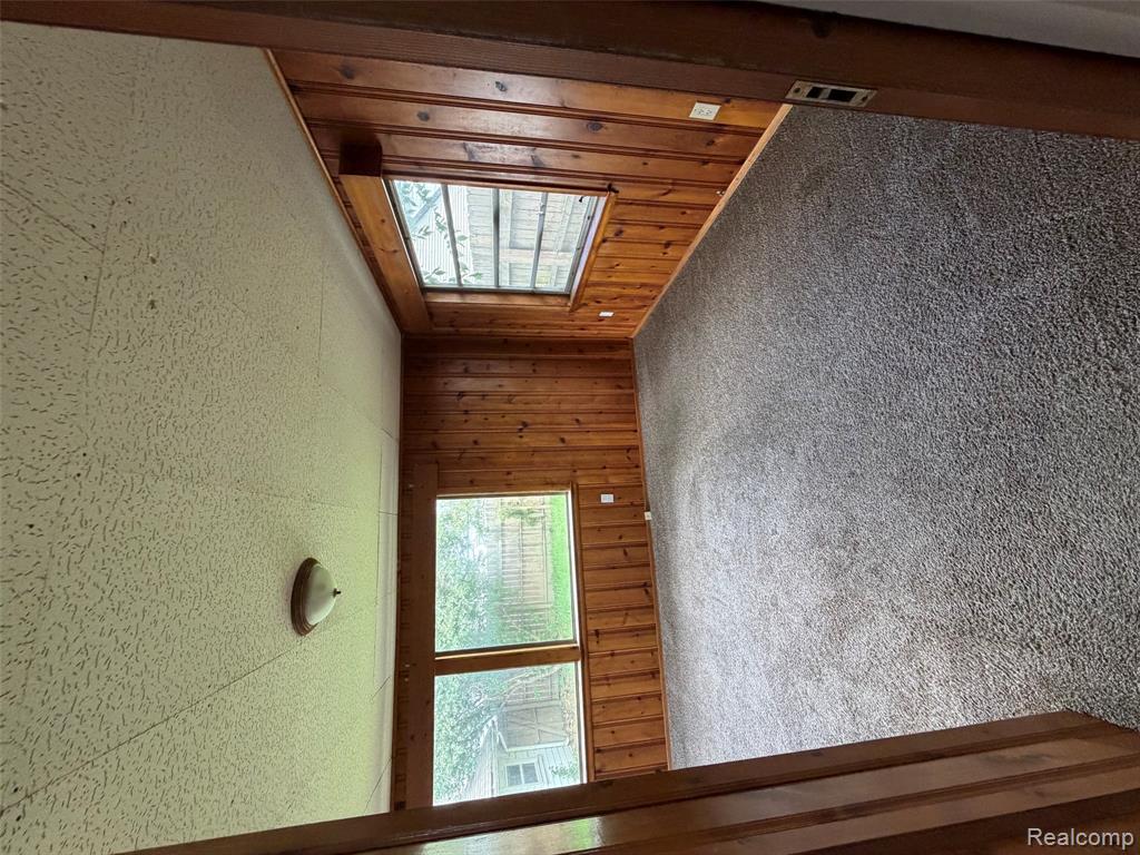 768 W MAPLEDALE Avenue, Hazel Park, MI 48030 — Photo 12