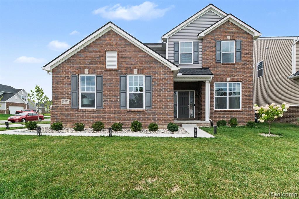 20847 Calabrese Drive, South Lyon, MI 48178