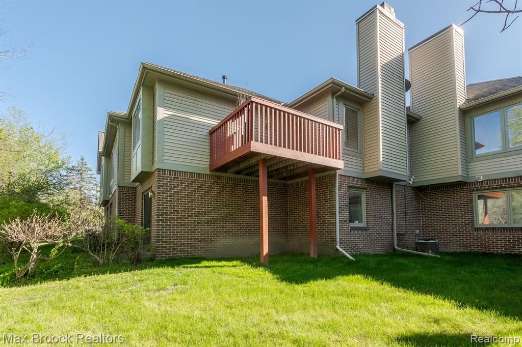 21394 Magnolia Court, 7, Farmington Hills, MI 48336 — Photo 16