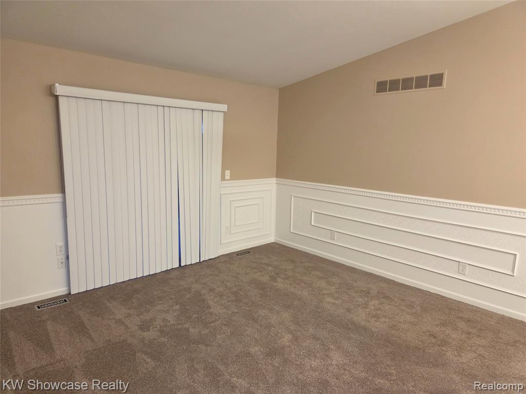 4031 Heatherwood Court Heatherwood Ct, Warren, MI 48092 — Photo 17