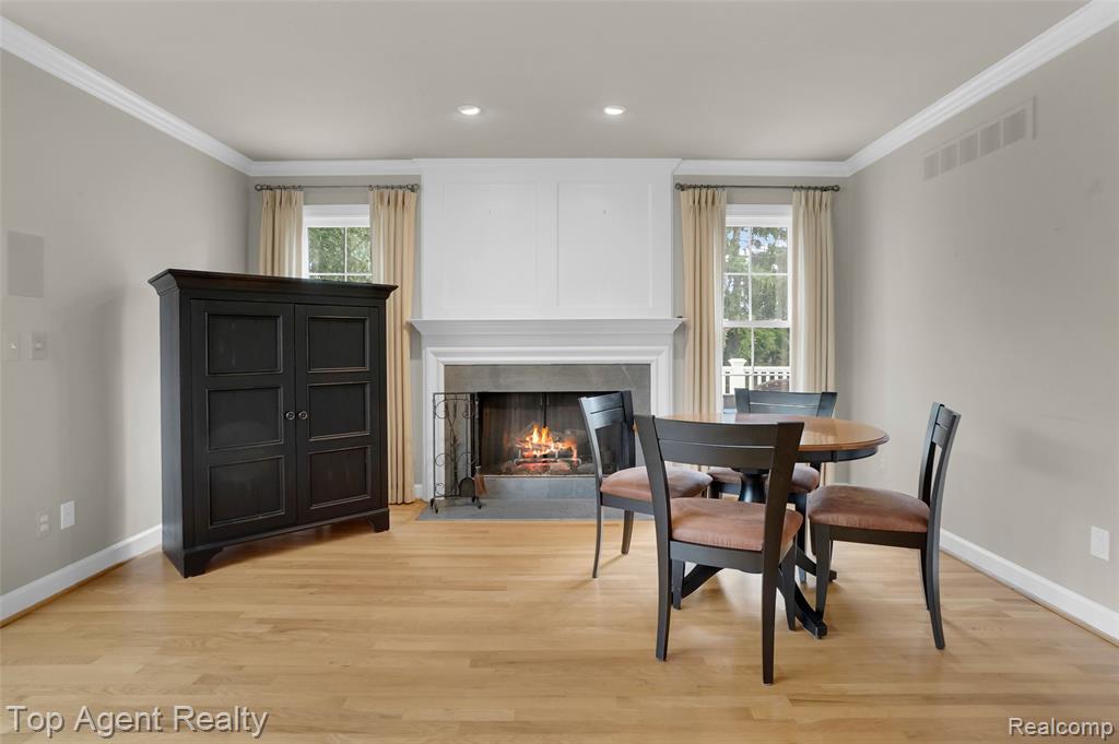 6369 Peach Tree Court, Rochester Hills, MI 48306 — Photo 20