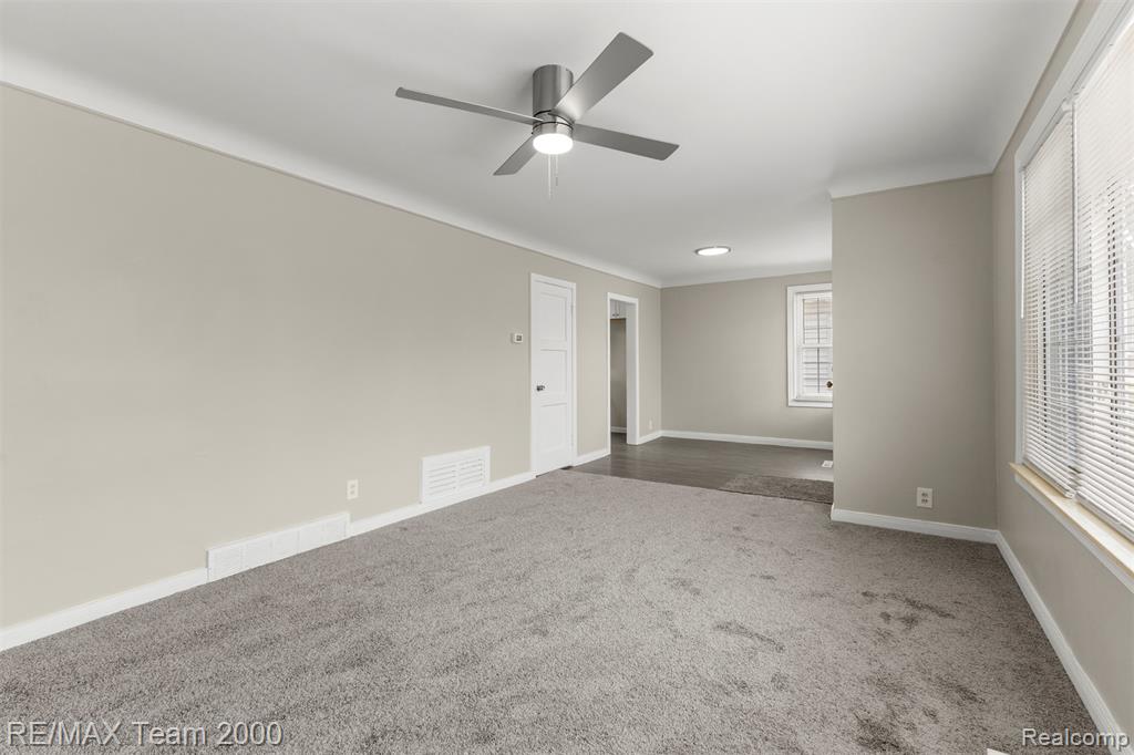 23245 Annapolis Street, Dearborn Heights, MI 48125 — Photo 6