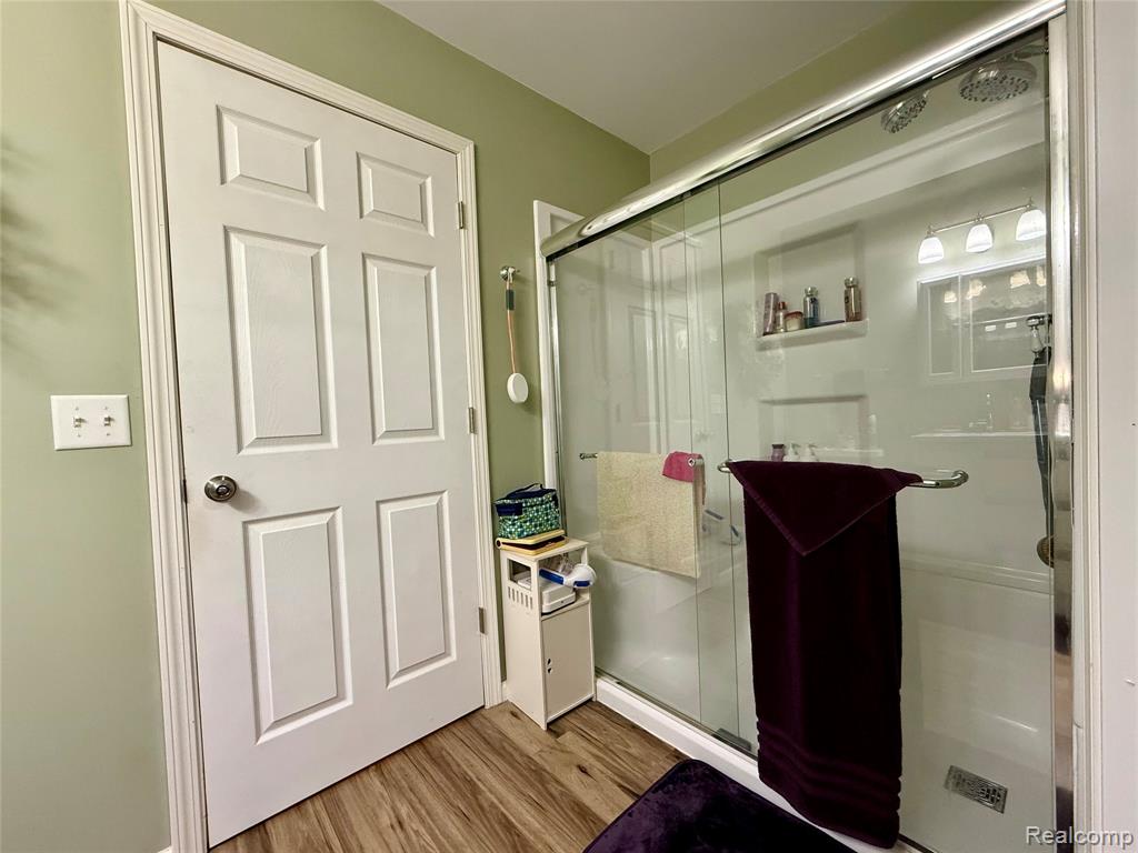 10415 N Genesee Road, Mount Morris, MI 48458 — Photo 12