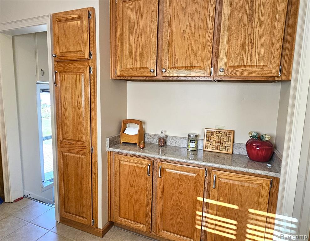 708 Knight Street, Milford, MI 48381 — Photo 10
