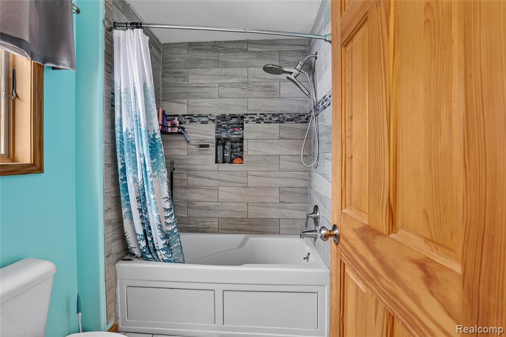 14101 Tuscola Road, Clio, MI 48420 — Photo 18