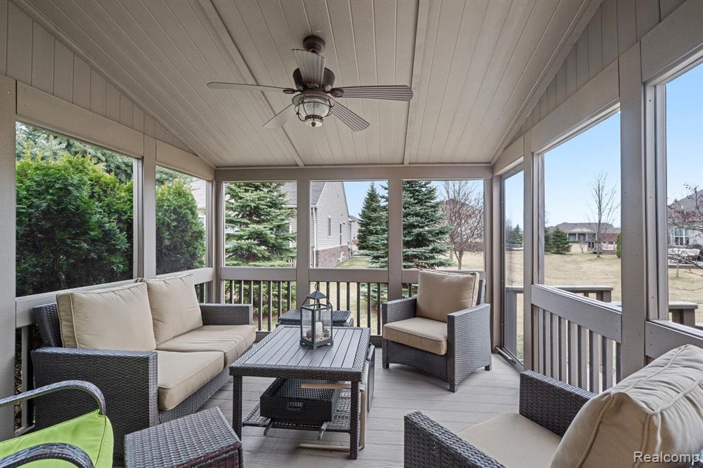 49446 LAKEWOOD Street, Macomb, MI 48042 — Photo 14