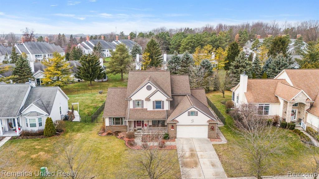 686 W CALEDONIA Street, Howell, MI 48843 — Photo 12