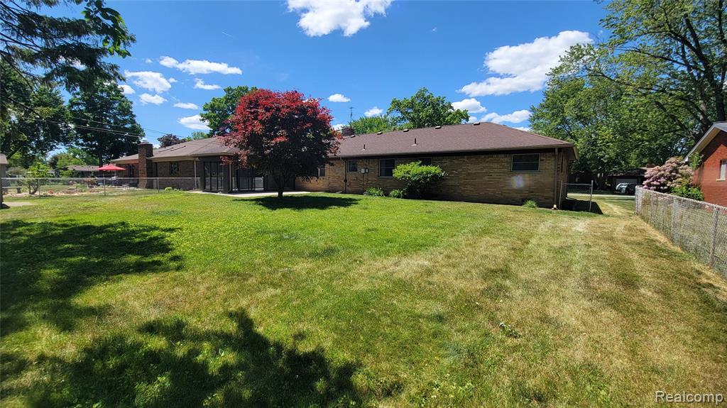 45502 Klingkammer Street, Utica, MI 48317 — Photo 29