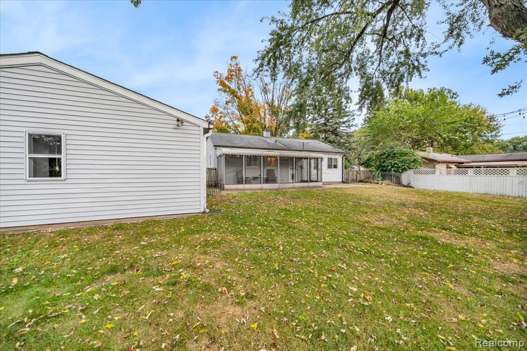 3712 Grafton Street, Orion, MI — Photo 32