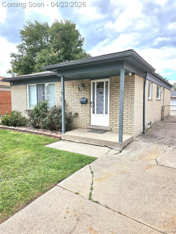 6129 Kinmore Street, Dearborn Heights, MI 48127 — Photo 2