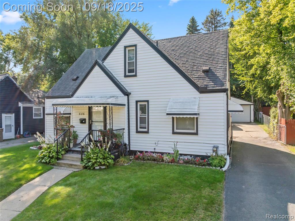 686 4th Avenue, Pontiac, MI 48340 — Photo 3