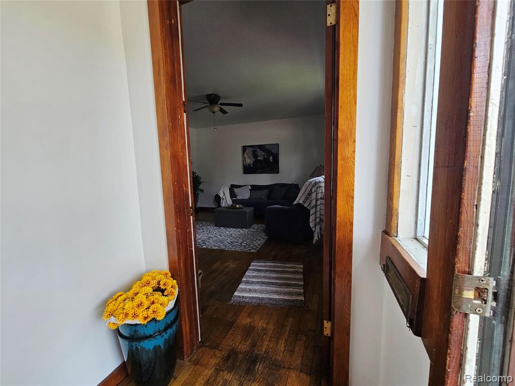 705 N Trumbull Street, Bay City, MI 48708 — Photo 22