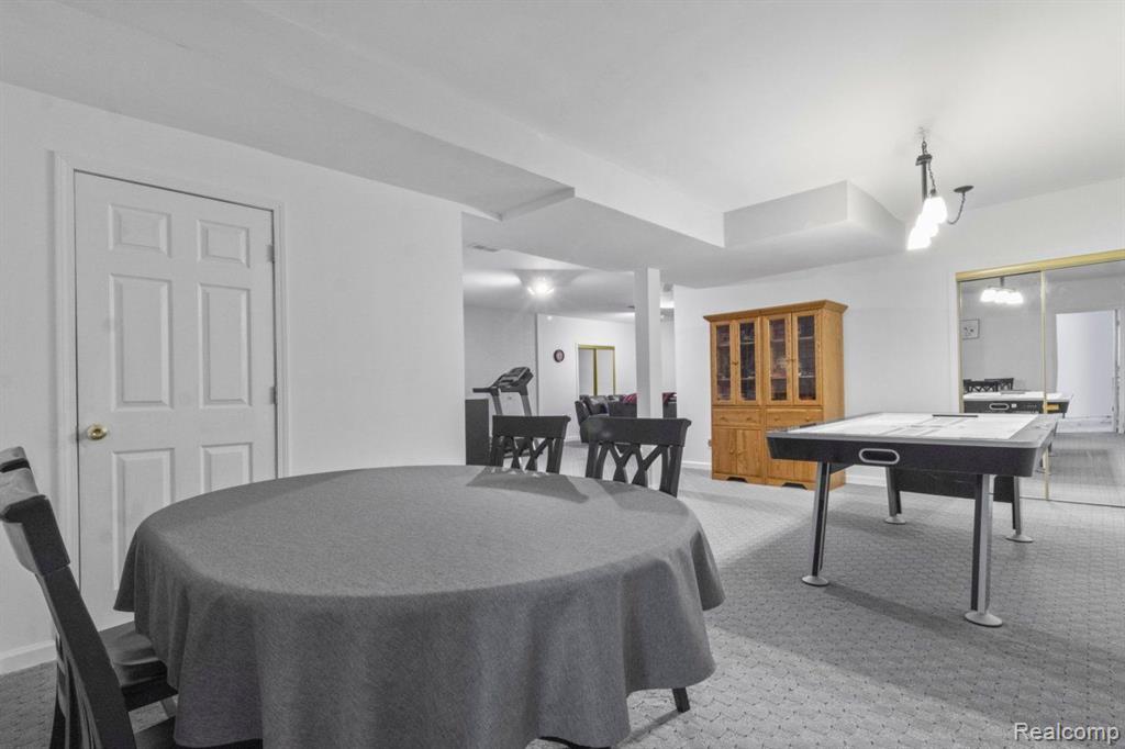 736 PINE TREE Road, Lake Orion, MI 48362 — Photo 20