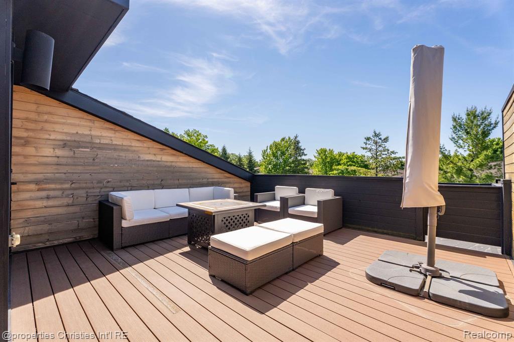 710 Parent E, Royal Oak, MI 48067 — Photo 35