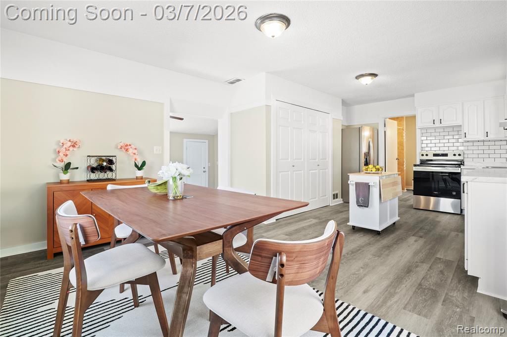 405 Lincoln Street, Fenton, MI 48430 — Photo 21