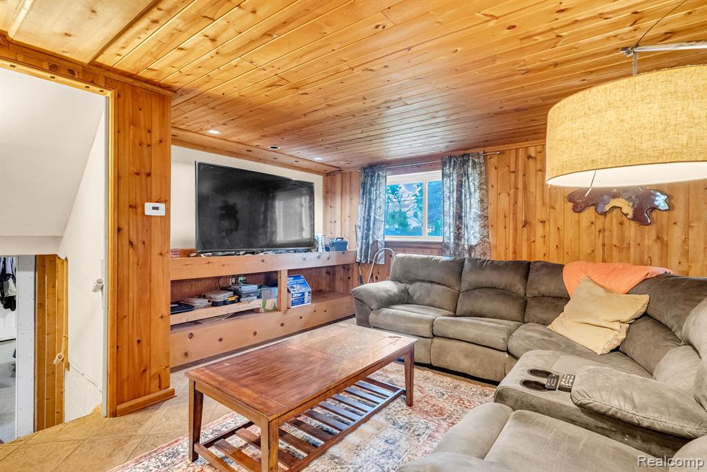 22655 W Main Street, Armada, MI — Photo 36