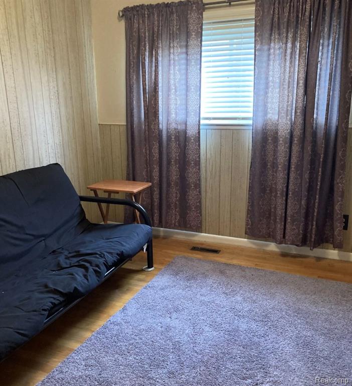 4704 Jackson Street, Dearborn Heights, MI 48125 — Photo 6