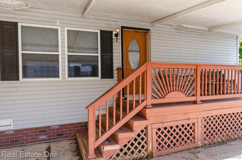 43529 Medea Drive, Clinton Twp, MI 48036 — Photo 4
