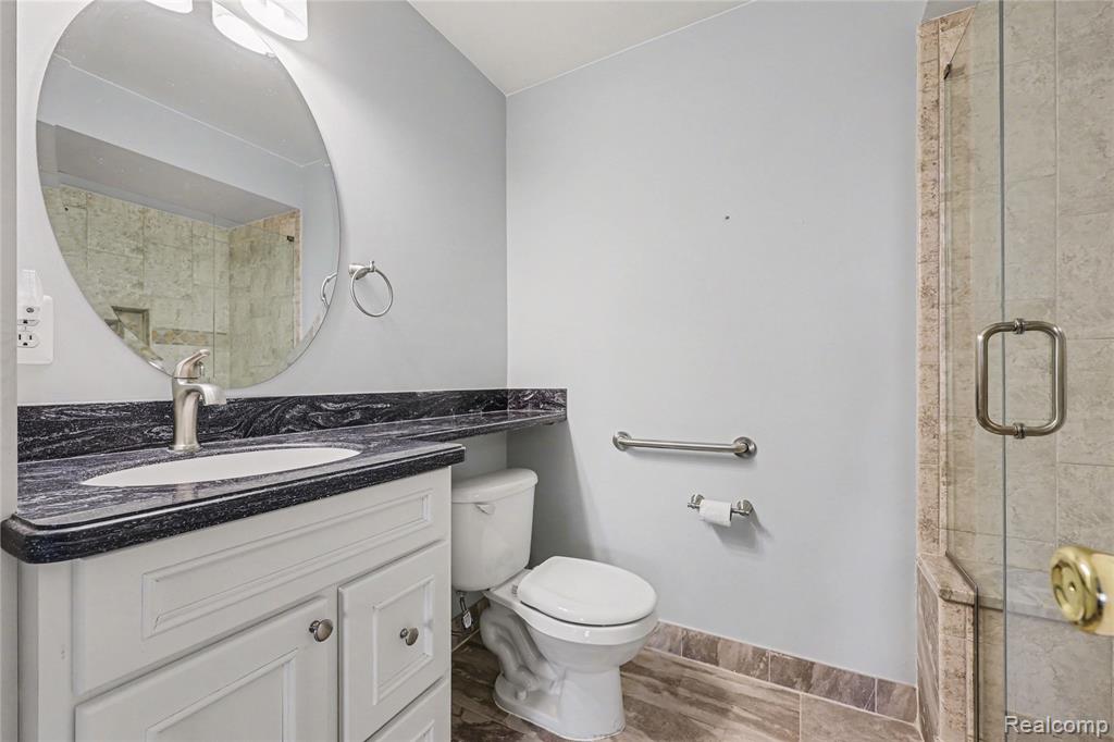 4578 Berkshire Drive, Sterling Heights, MI 48314 — Photo 19