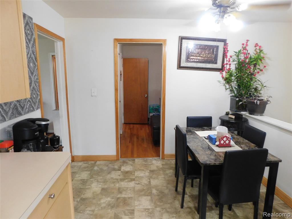 8263 Linda Street, Warren, MI 48093 — Photo 14