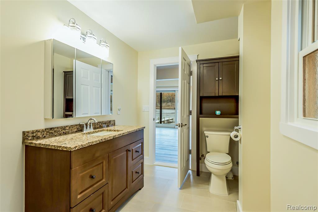 542 Oak Dale Drive, Chelsea, MI 48118 — Photo 36
