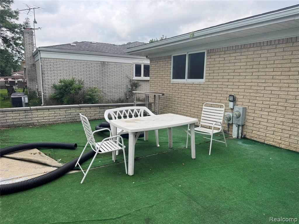 4110 Rose Mary Drive, Sterling Heights, MI 48310 — Photo 31