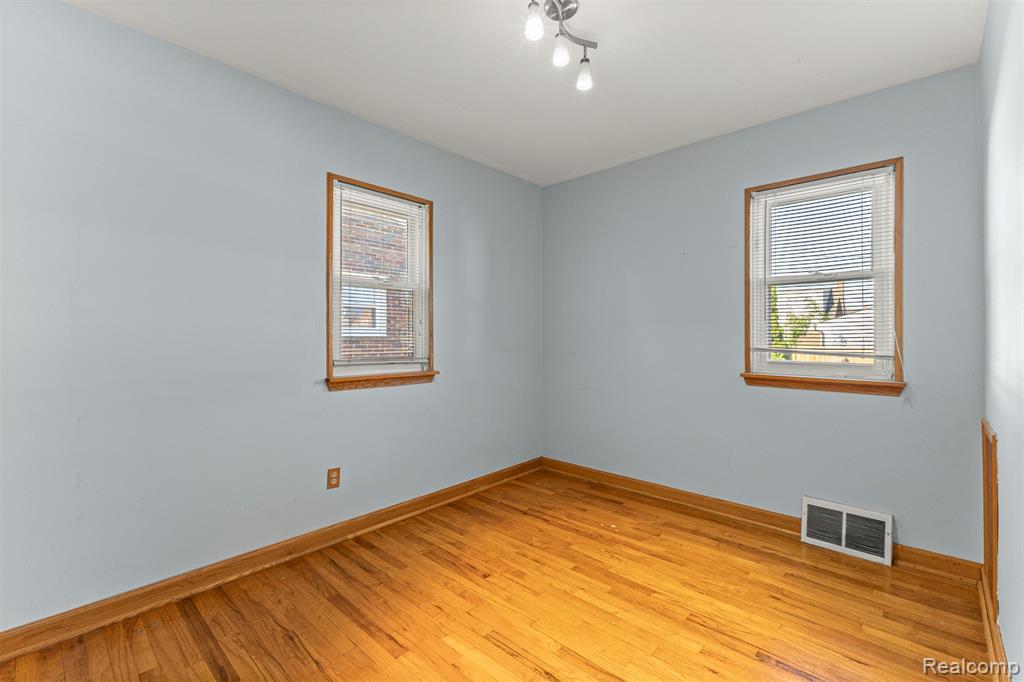 9896 Park Avenue, Allen Park, MI 48101 — Photo 18