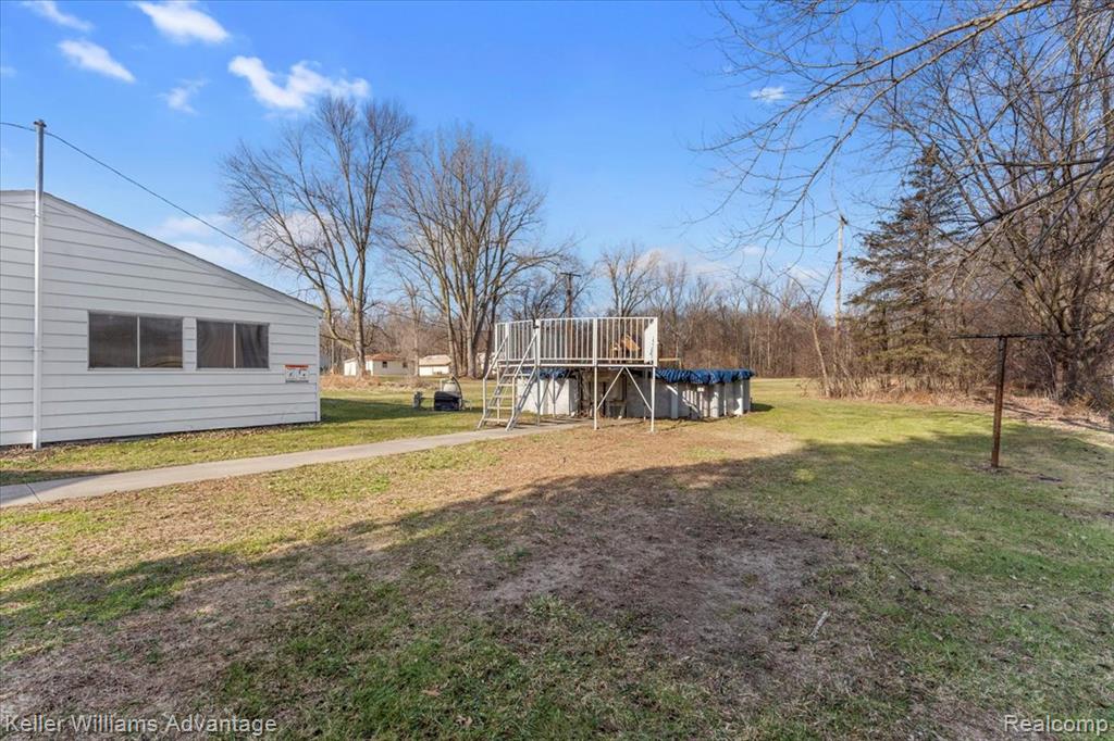 30456 West, New Boston, MI 48164 — Photo 23