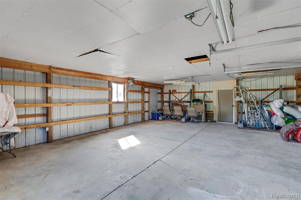 12559 Barnes Road, Byron, MI 48418 — Photo 20