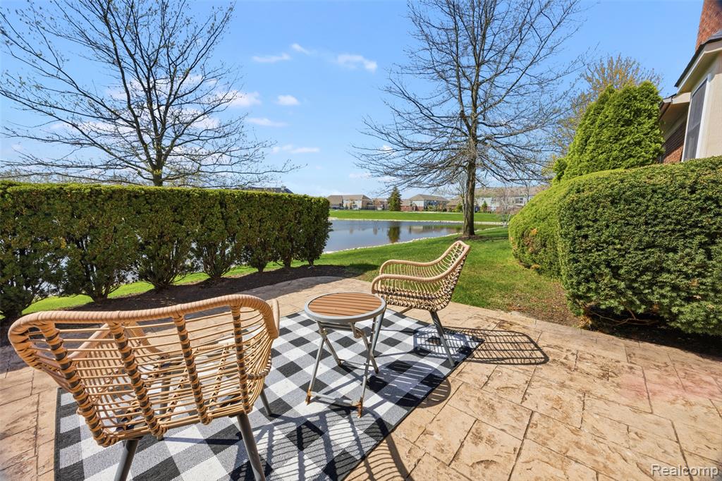 1524 Peninsula Court, Canton, MI 48187 — Photo 11