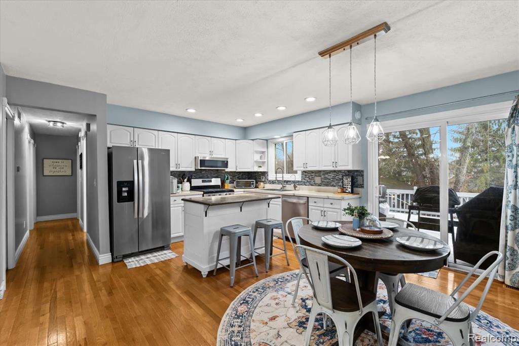 6330 Riverdale Road, Whitmore Lake, MI 48189 — Photo 11